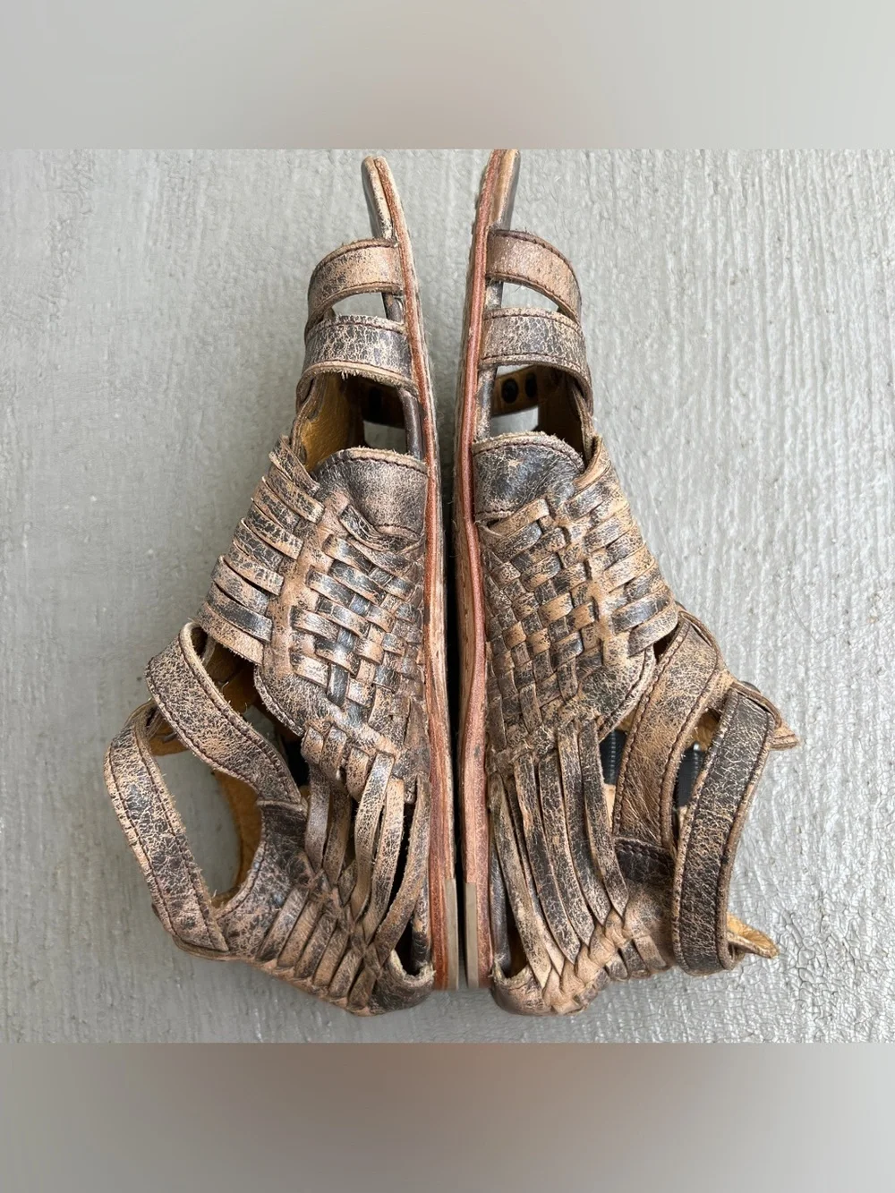 Bed Stu Claire Distressed Leather Gladiator Sandals 8